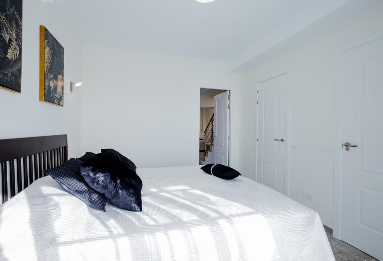 Palm Mar De Lux A25 Apartment Bagian luar foto